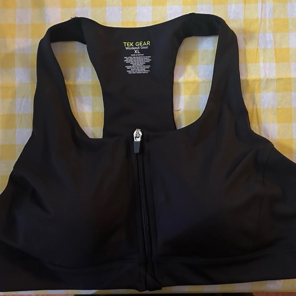 TEK GEAR Women's Black Front-Zip Racerback Sports Bra